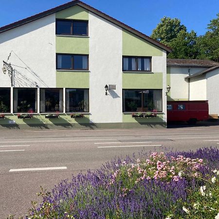 Gastezimmer Dusterhus Gemmingen Exterior foto